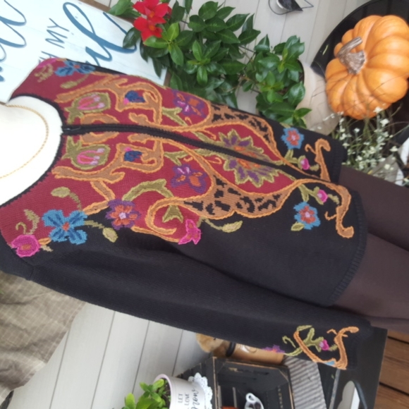 COLDWATER CREEK ♡ Vintage Black Floral Embroidered Zip Cardigan Sweater S|M - Picture 8 of 13